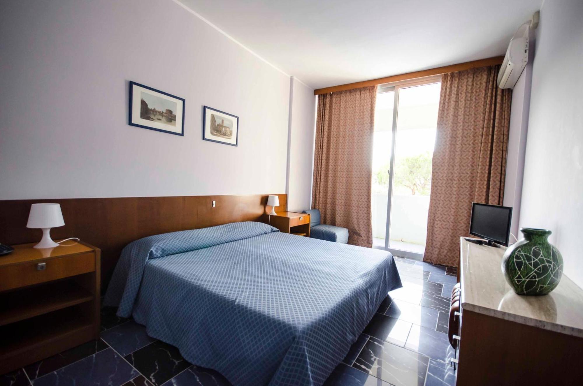 Grand Hotel Helios Tarquinia Ruang foto