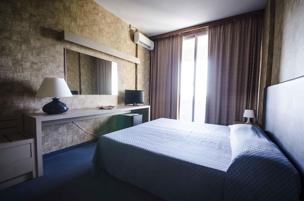 Grand Hotel Helios Tarquinia Bagian luar foto