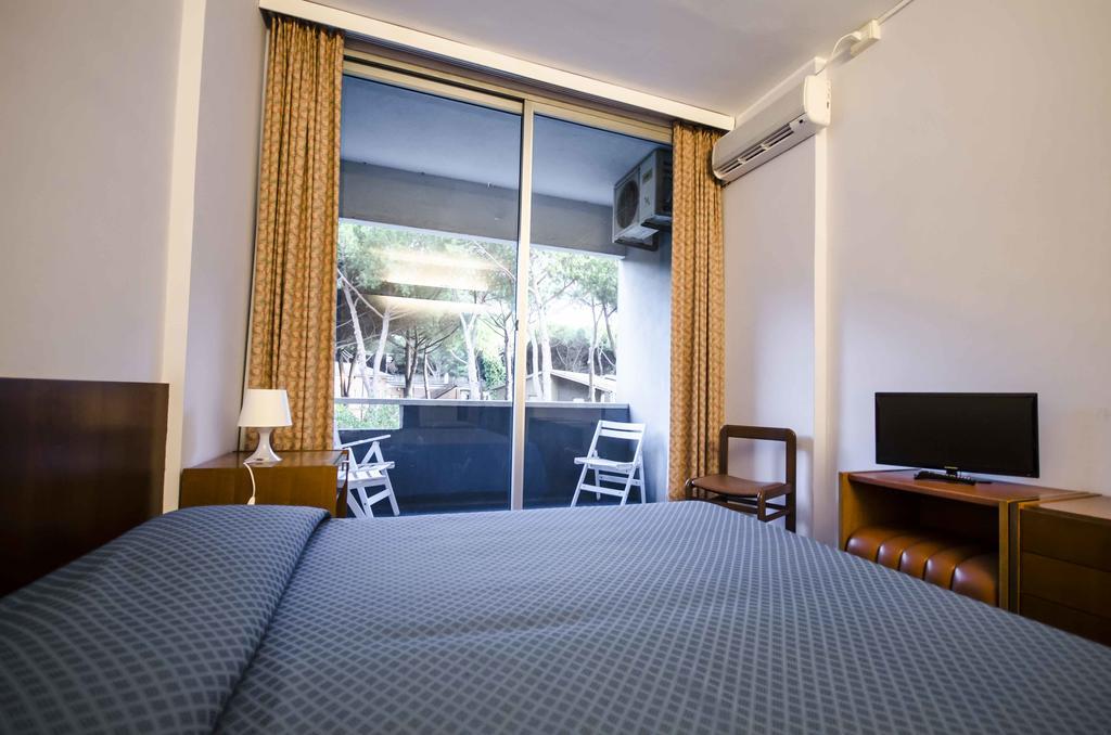 Grand Hotel Helios Tarquinia Ruang foto