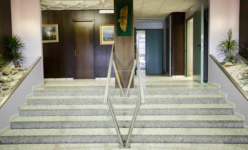 Grand Hotel Helios Tarquinia Bagian luar foto