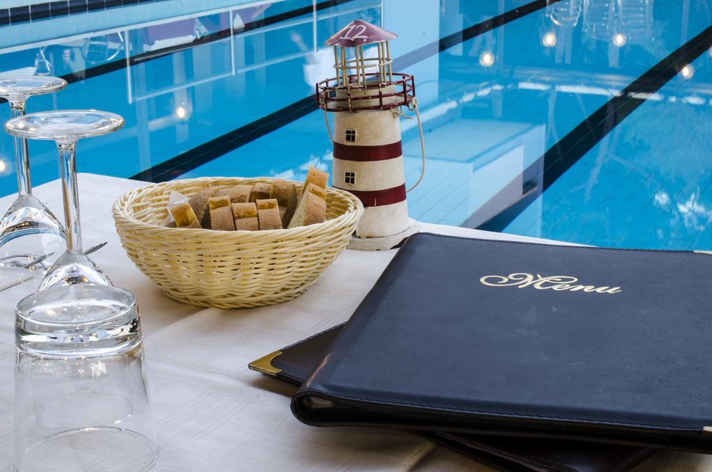 Grand Hotel Helios Tarquinia Bagian luar foto