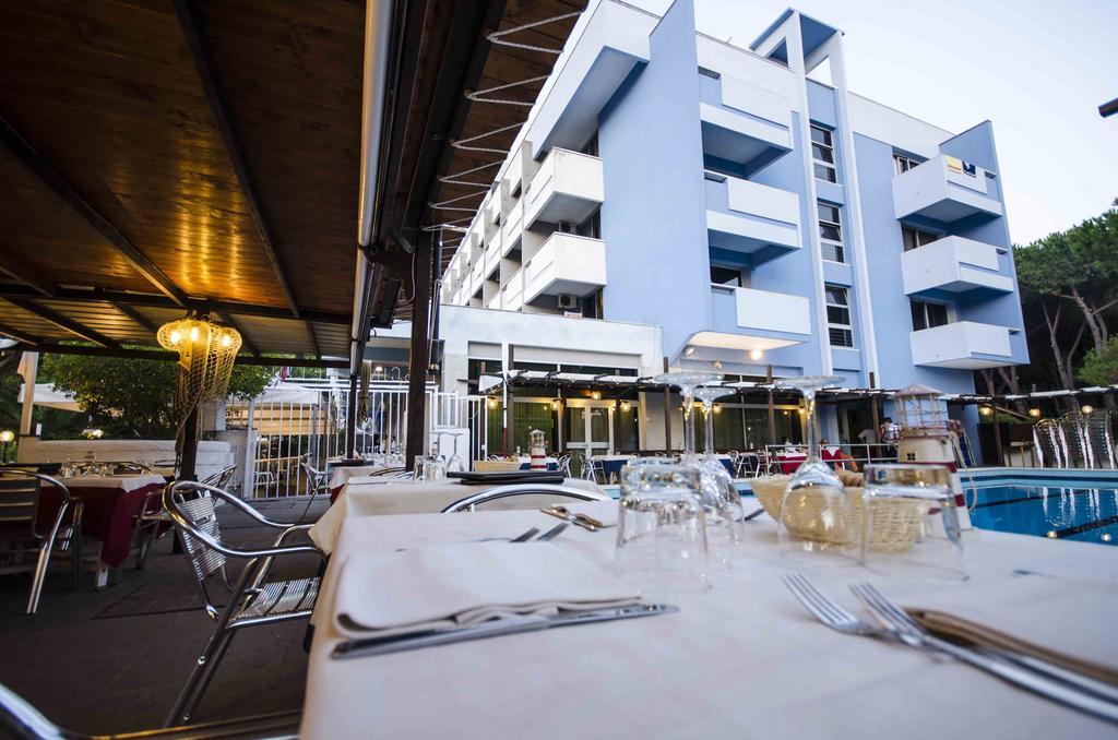 Grand Hotel Helios Tarquinia Bagian luar foto