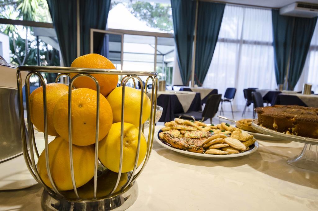 Grand Hotel Helios Tarquinia Bagian luar foto