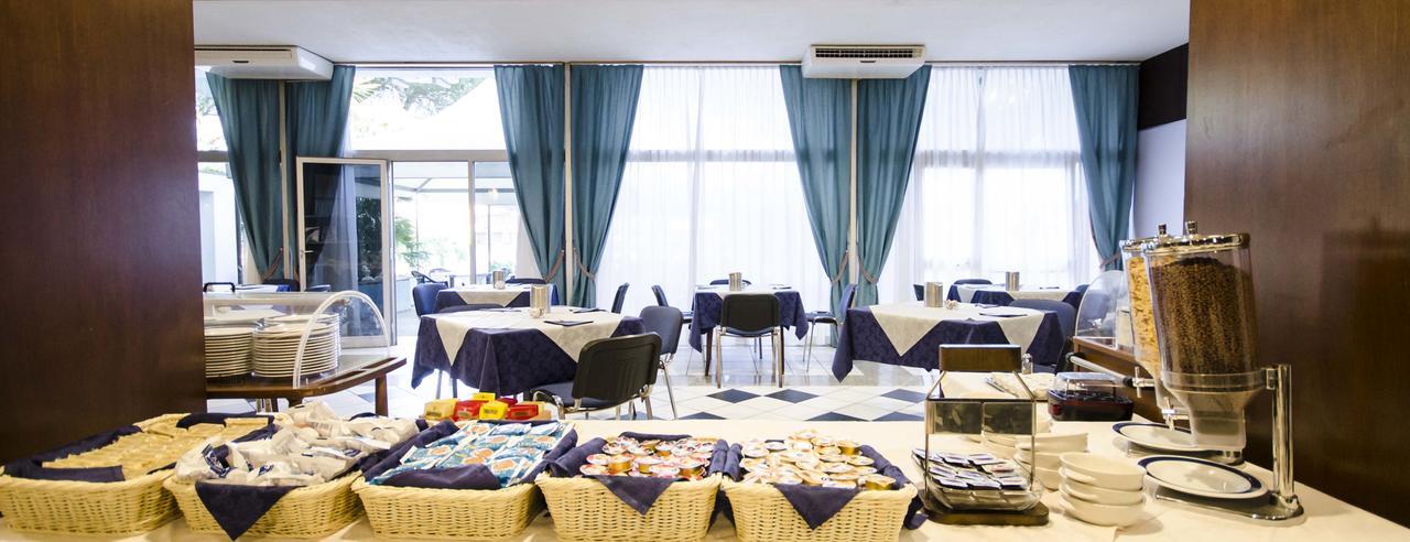 Grand Hotel Helios Tarquinia Bagian luar foto